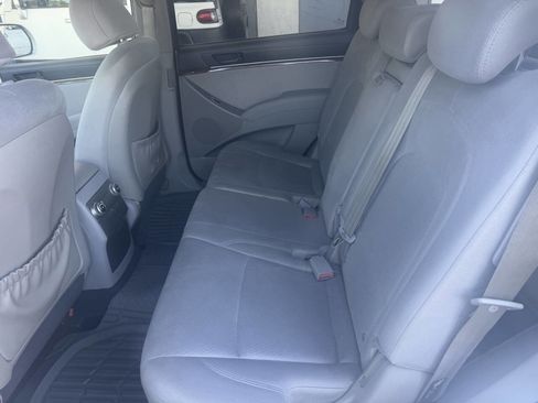 Used 2008 Hyundai Veracruz GLS image 12