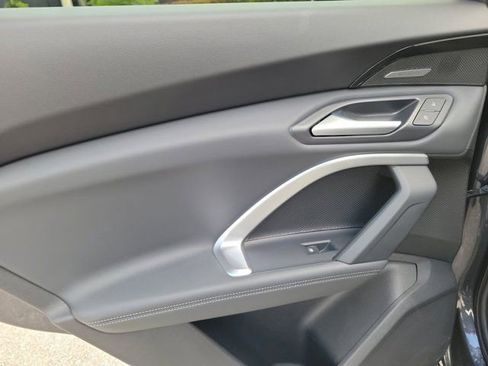 Certified 2025 Audi Q5 Premium Plus w/ Premium Plus AWD/4WD image 12
