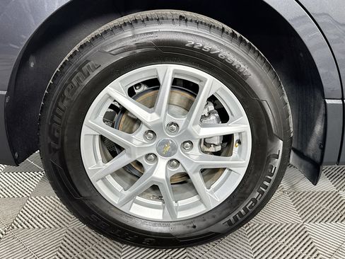 Used 2023 Chevrolet Equinox LT w/ LPO, Floor Liner Package FWD image 32