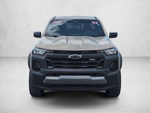 Used 2023 Chevrolet Colorado Trail Boss w/ Technology Package AWD/4WD image 2