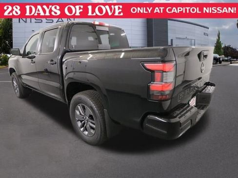 New 2025 Nissan Frontier SV w/ SV Convenience Package image 4