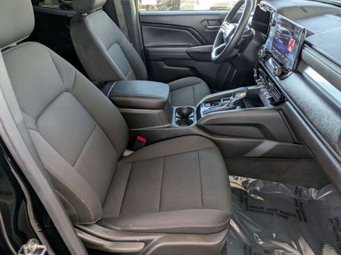 Used 2024 Chevrolet Colorado LT w/ LT Convenience Package RWD image 27