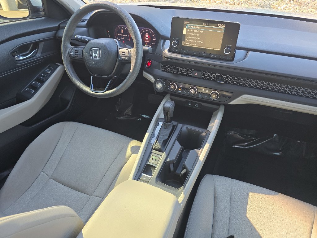 Used 2024 Honda Accord LX image 15