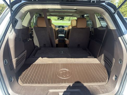 Used 2017 Buick Enclave Premium w/ Experience Buick Package image 21