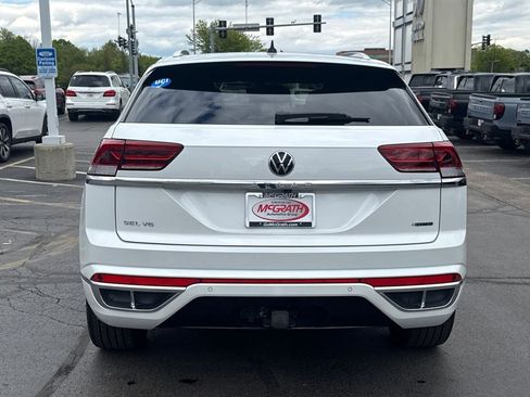 Used 2023 Volkswagen Atlas Cross Sport SEL Premium R-Line AWD/4WD image 10