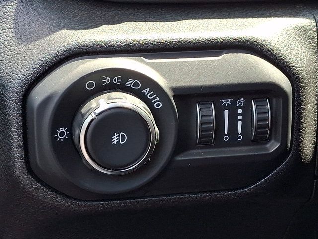 Used 2021 Jeep Wrangler Sport AWD/4WD image 25