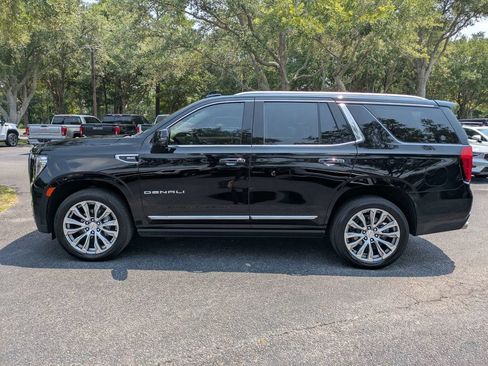 Used 2023 GMC Yukon Denali AWD/4WD image 7