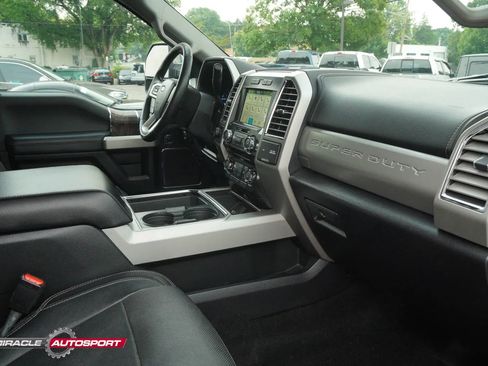 Used 2017 Ford F350 Lariat w/ Lariat Ultimate Package image 35