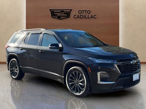 Used 2023 Chevrolet Traverse RS w/ LPO, Floor Liner Package image 7