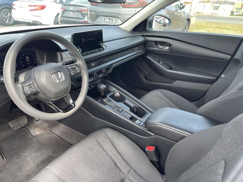 Used 2023 Honda Accord LX image 4