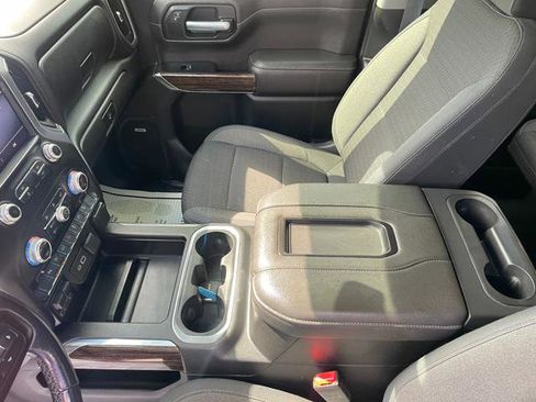 Used 2019 GMC Sierra 1500 Elevation w/ Elevation Value Package AWD/4WD image 16