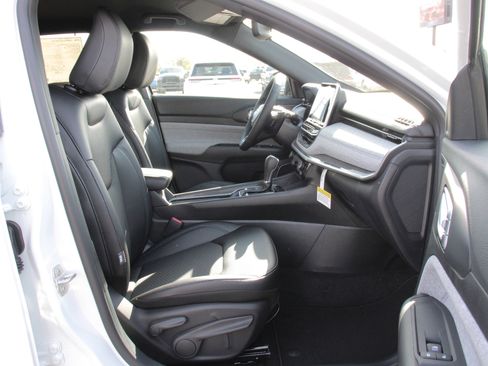 New 2026 Jeep Compass Latitude image 27