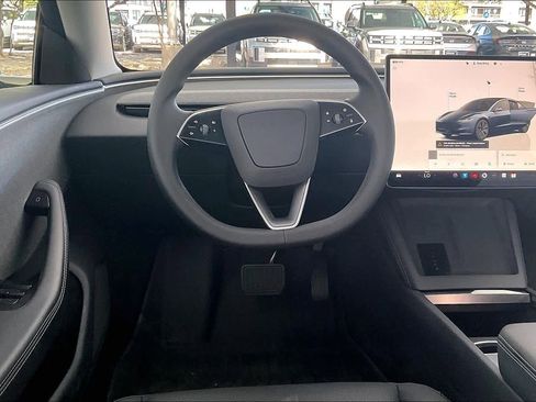 Used 2025 Tesla Model 3 Long Range image 5