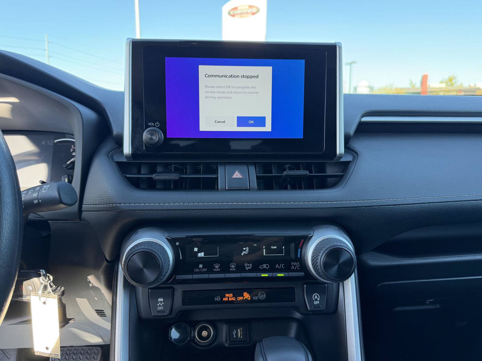 Used 2025 Toyota RAV4 LE FWD image 19