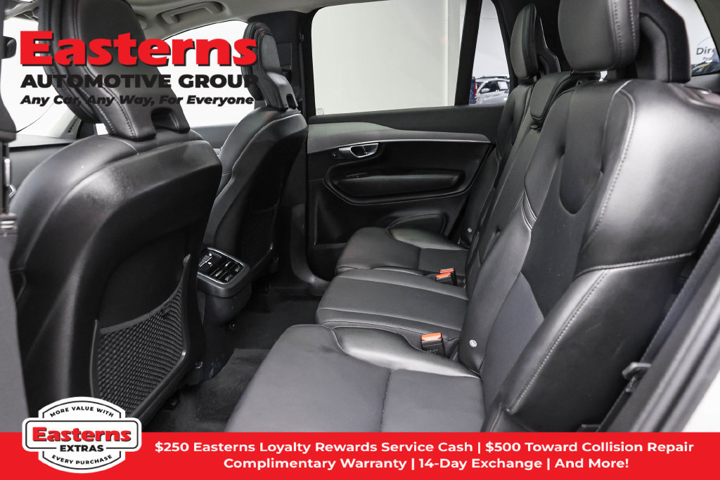 Used 2022 Volvo XC90 T5 Momentum AWD/4WD image 22