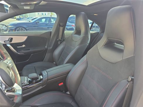 Used 2021 Mercedes-Benz CLA 35 AMG 4MATIC image 16