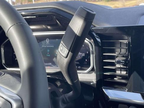 New 2026 Chevrolet Silverado 1500 LT w/ Safety Package AWD/4WD image 25