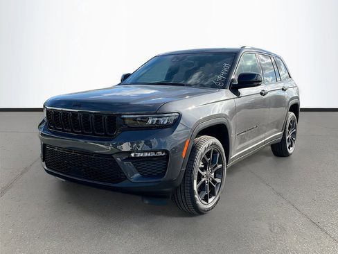 New 2025 Jeep Grand Cherokee Limited w/ Trailer Tow Package image 3