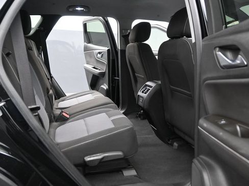 Used 2023 Chevrolet Blazer LT FWD image 18