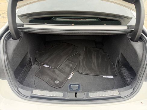 Used 2017 Lincoln Continental Select FWD image 8