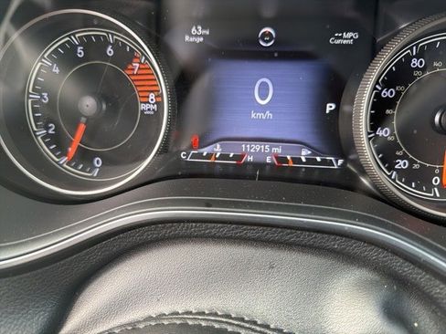 Used 2020 Jeep Cherokee Trailhawk image 9