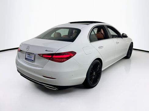 Used 2022 Mercedes-Benz C 300 4MATIC Sedan image 5
