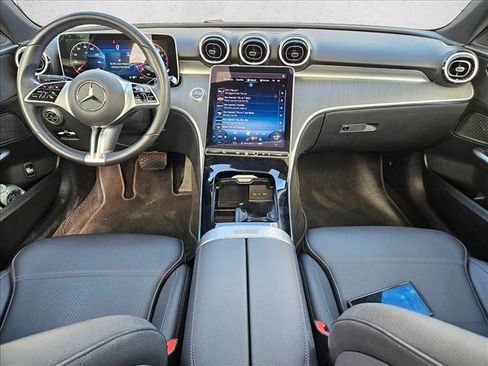 Used 2025 Mercedes-Benz C 300 Sedan image 17