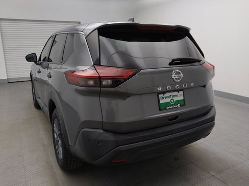 Used 2021 Nissan Rogue S FWD image 6