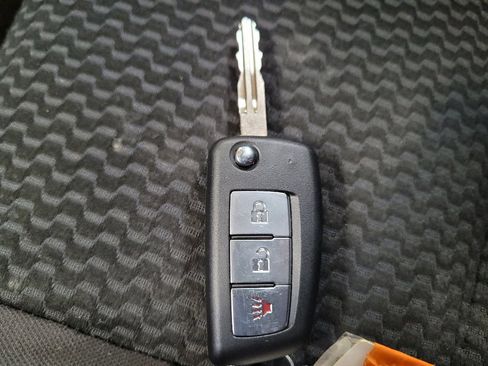 Used 2019 Nissan Rogue Sport S w/ Appearance Package FWD image 32