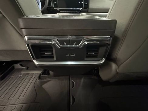 New 2026 GMC Sierra 1500 SLT w/ SLT Premium Plus Package image 11