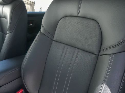 Used 2025 Honda HR-V EX-L image 21
