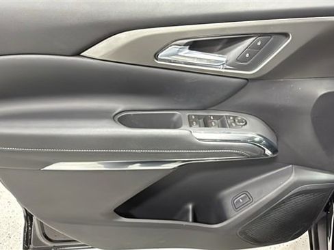 New 2026 Chevrolet Traverse LT w/ Driver Confidence Package image 10