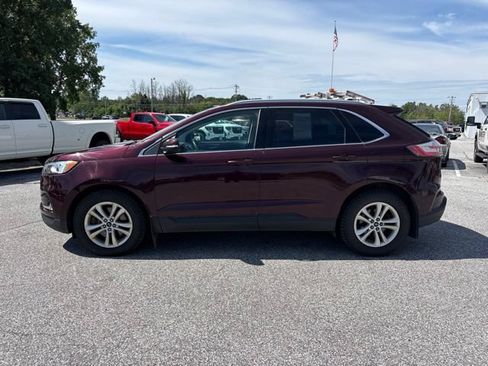 Used 2019 Ford Edge SEL w/ Equipment Group 201A AWD/4WD image 2
