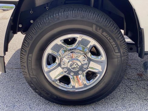 Used 2022 RAM 2500 Tradesman AWD/4WD image 12