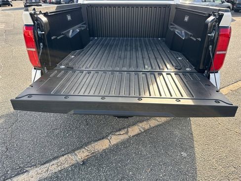 New 2025 Toyota Tacoma SR5 image 18