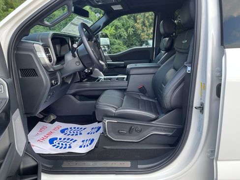 New 2025 Ford F350 Platinum w/ FX4 Off-Road Package image 12