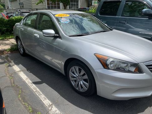 Used 2012 Honda Accord EX-L image 2