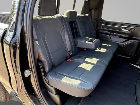 Used 2023 RAM 1500 Big Horn AWD/4WD image 29