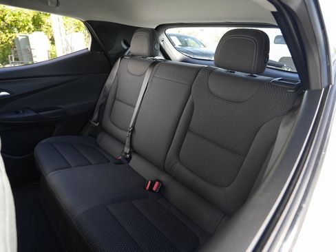 Used 2022 Chevrolet Bolt EUV LT image 22