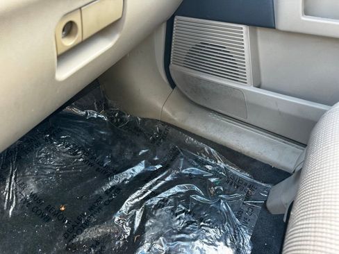 Used 2011 Honda Pilot EX image 22