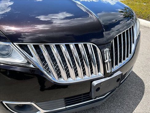 Used 2013 Lincoln MKX AWD image 26