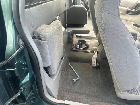 Used 1999 Ford Ranger XLT image 14