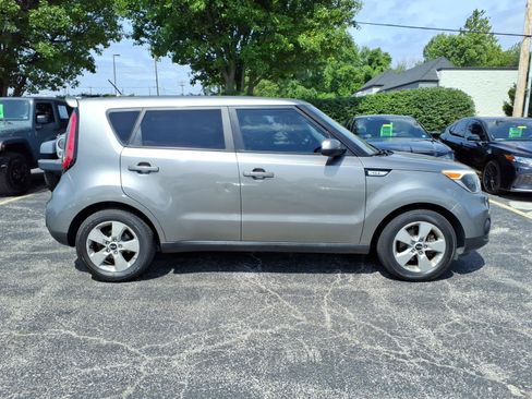 Used 2017 Kia Soul FWD image 27
