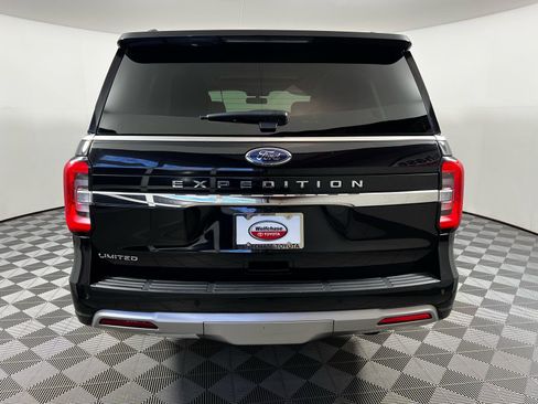 Used 2024 Ford Expedition Limited image 6