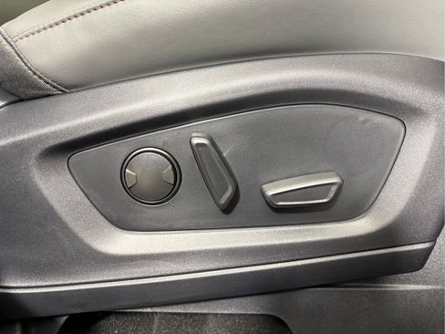 New 2026 Ford Explorer Active w/ Active Comfort Package AWD/4WD image 27