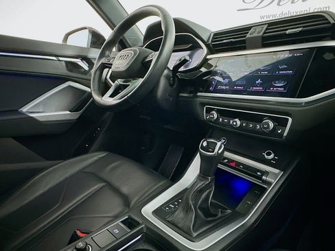 Used 2023 Audi Q3 2.0T Premium Plus image 29