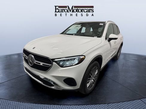 Used 2026 Mercedes-Benz GLC 300 4MATIC image 1