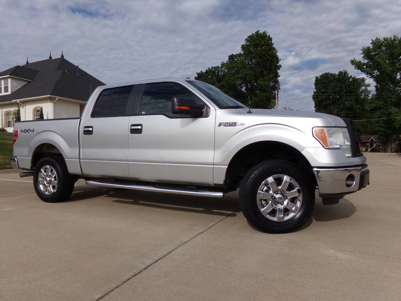 Used 2013 Ford F150 XLT w/ Luxury Equipment Group AWD/4WD image 8