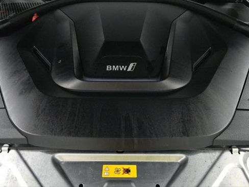 Used 2023 BMW i4 eDrive35 RWD image 21