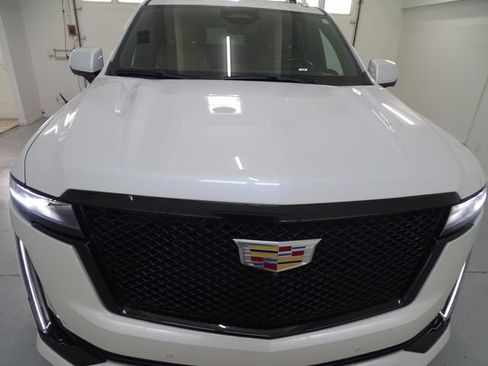Certified 2024 Cadillac Escalade Sport w/ Touring Package AWD/4WD image 25